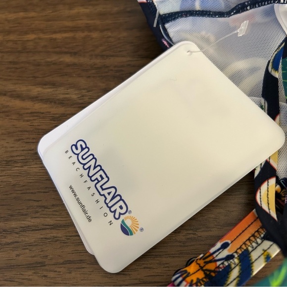 NWT Sunflair Swimming Top US 10 F Cup - Picture 7 of 10